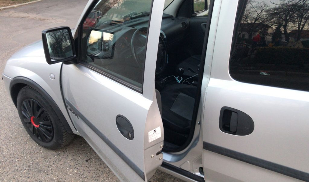 descuiat usi masini autoturisme autoutilitare